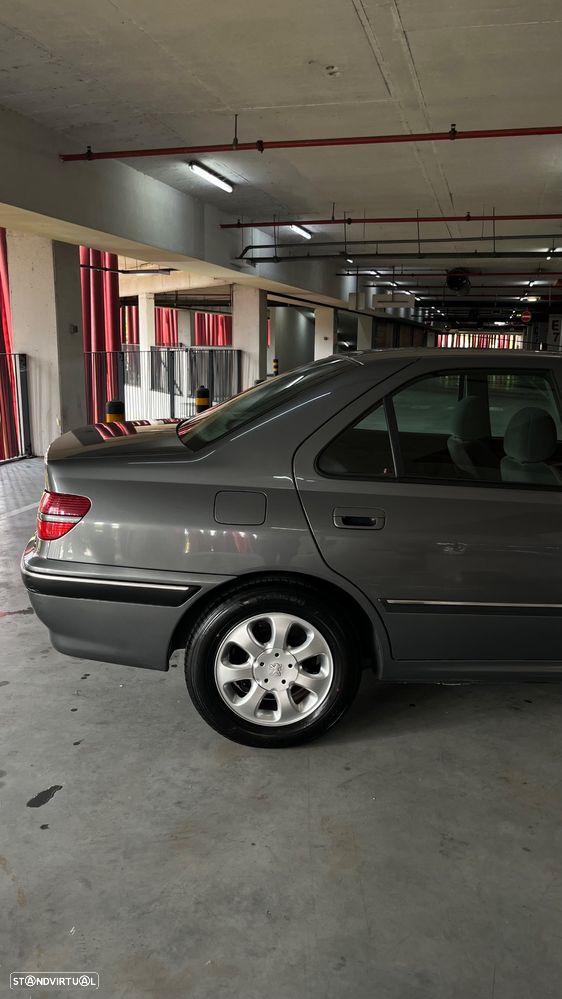 Peugeot 406 1.8 Executive - 4