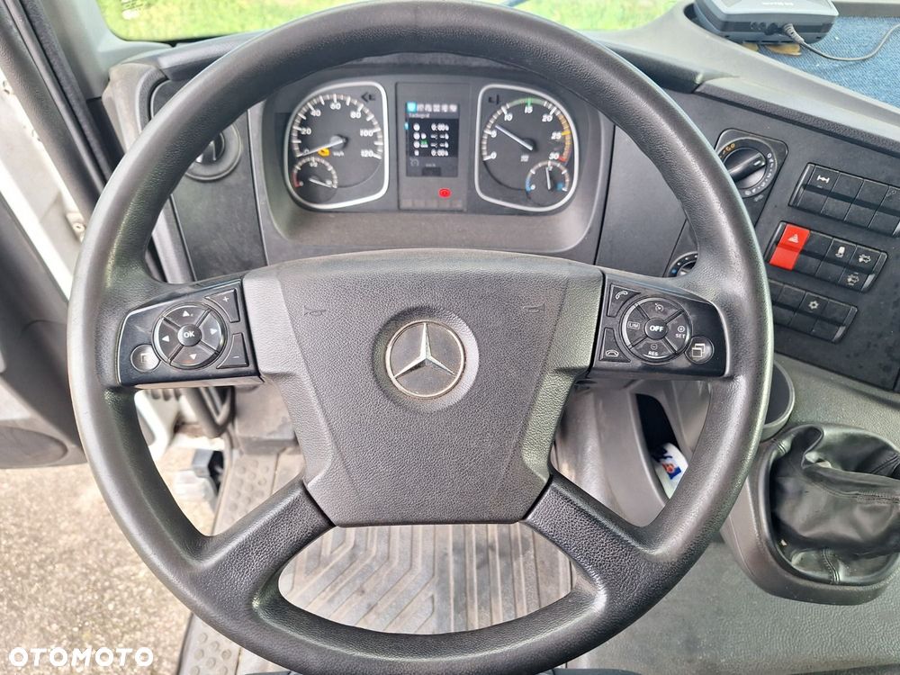 Versalift Atego 1323 - 19