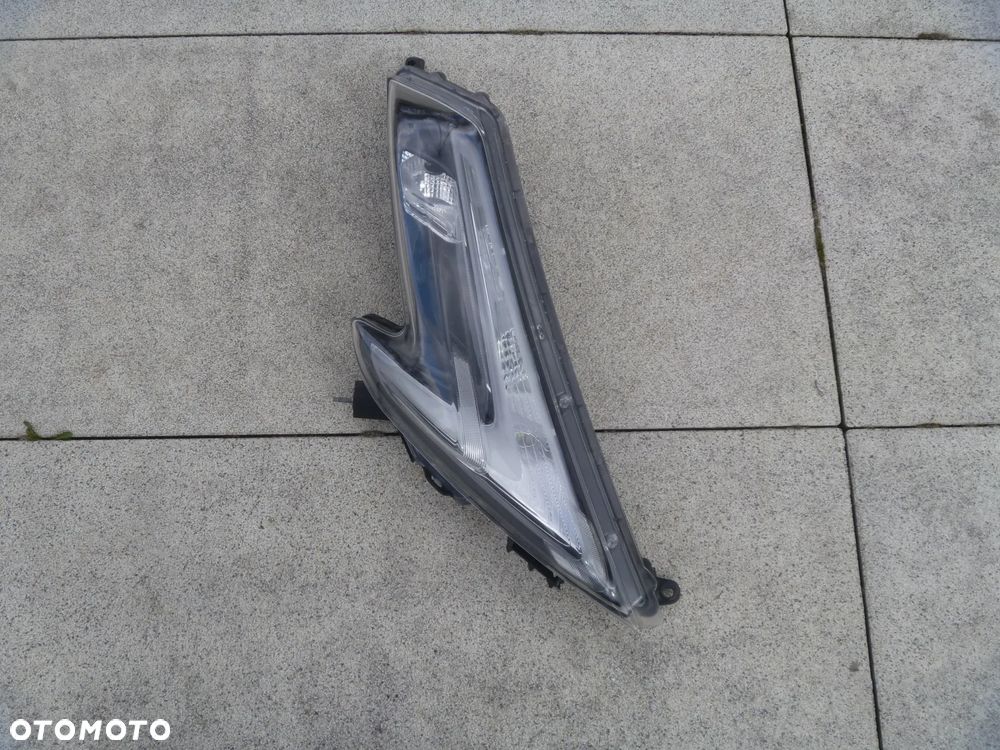 NISSAN JUKE I F15 LIFT LAMPA TYLNA PRAWA IGŁA ORYGINAŁ 26550-BV80B EUROPA - 9