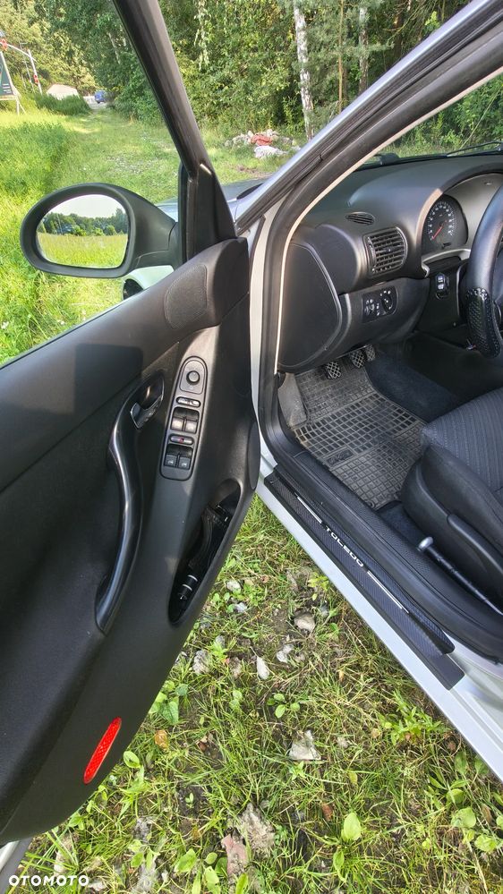 Seat Toledo 1.9 TDI Signo - 8
