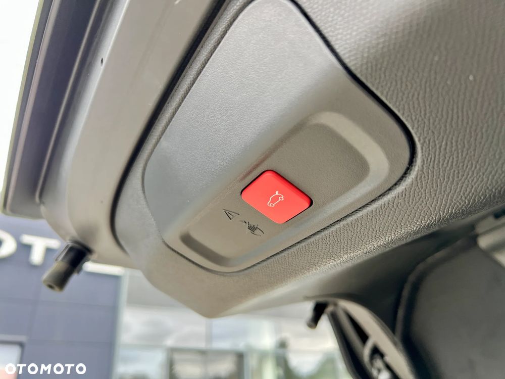 Peugeot 408 1.6 Plug-in Hybrid 240 GT Exclusive e-DCS7 - 8