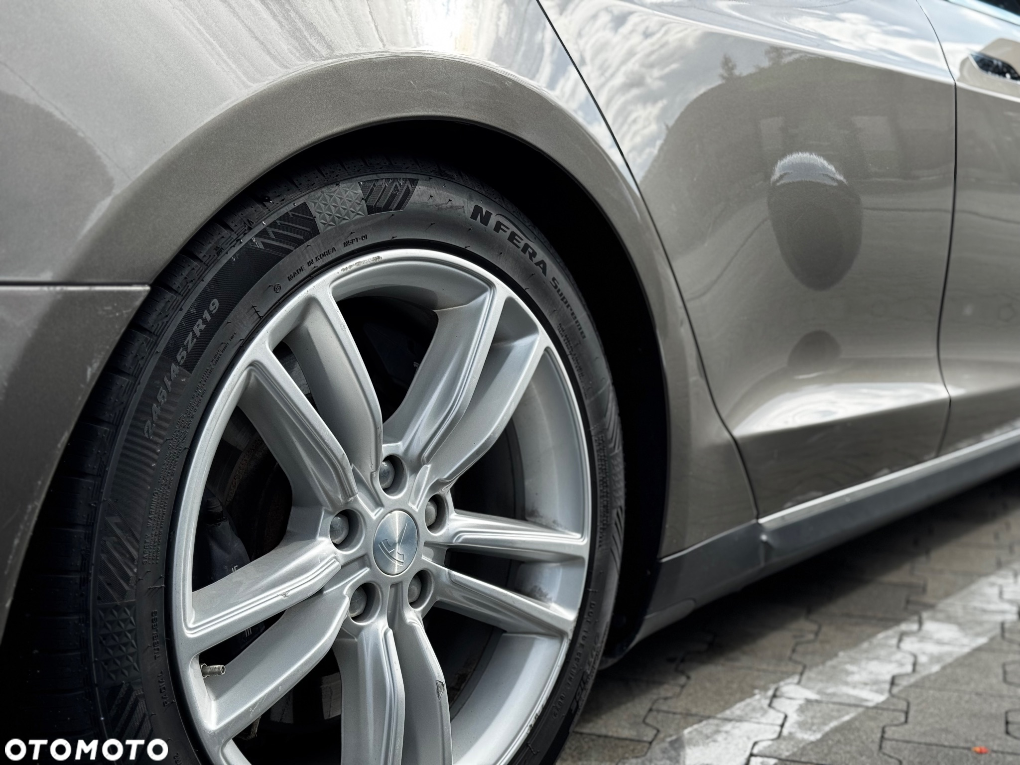 Tesla Model S Long Range Plus - 15