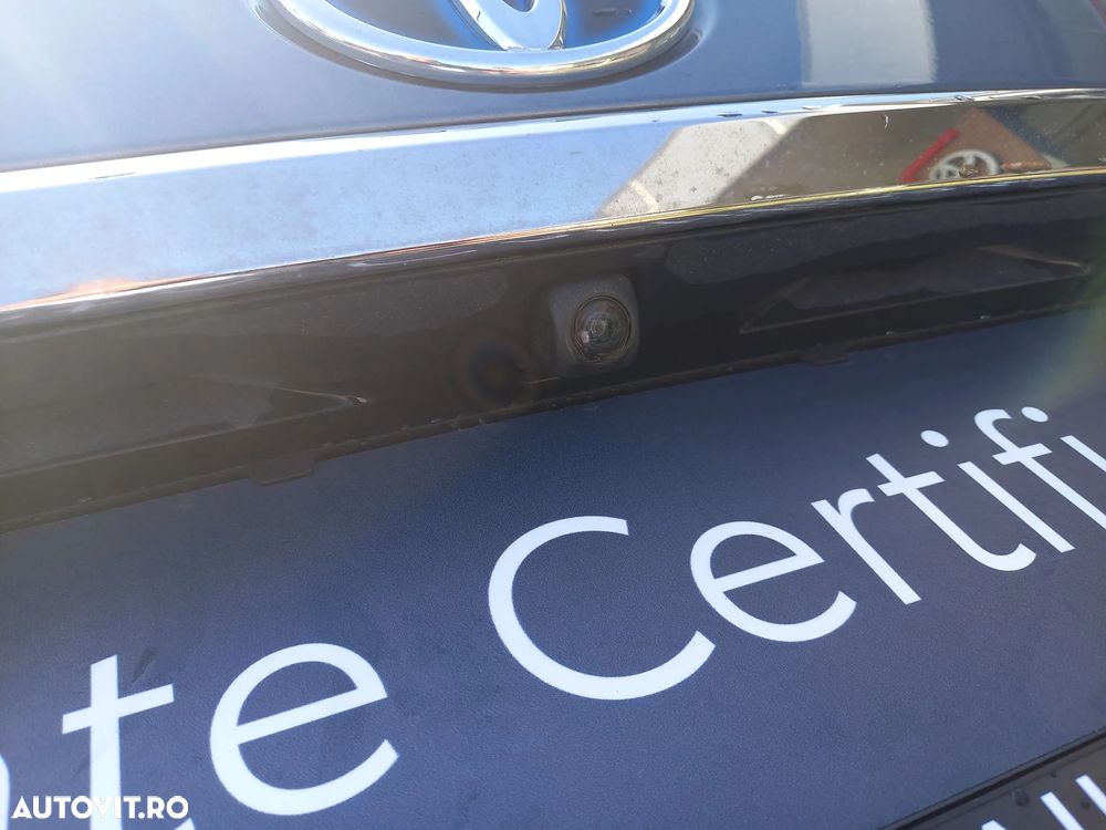 Toyota Corolla Sedan 1.8 HSD Exclusive - 9