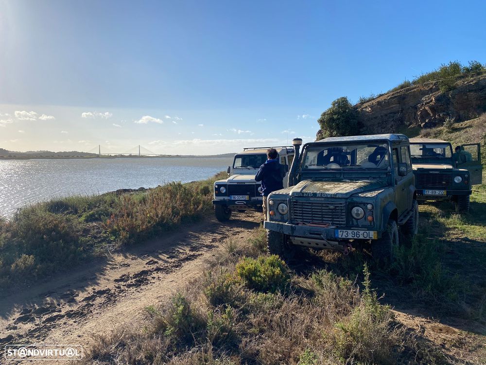 Land Rover Defender 90 2.5 TD5 Metal Top - 3