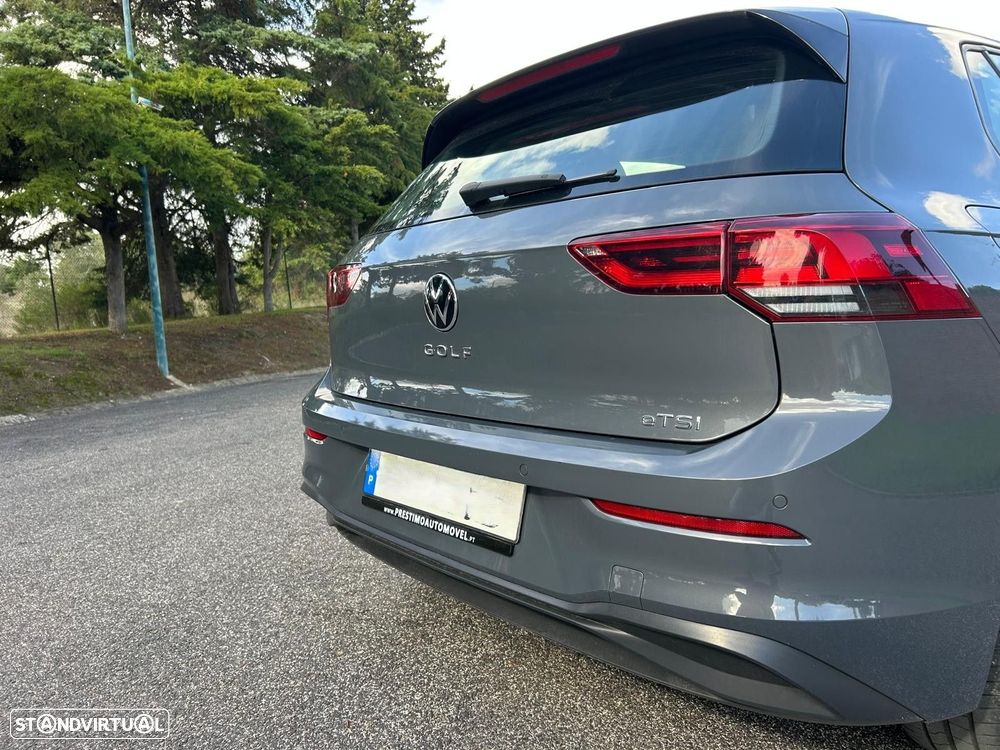 VW Golf 1.0 eTSI Life DSG - 35