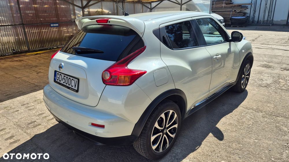 Nissan Juke 1.6 T Tekna 4x4 - 3