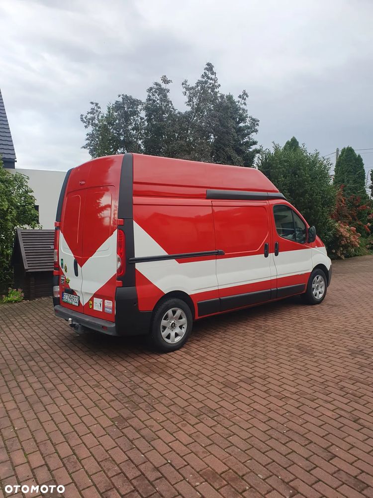 Renault Trafic - 10