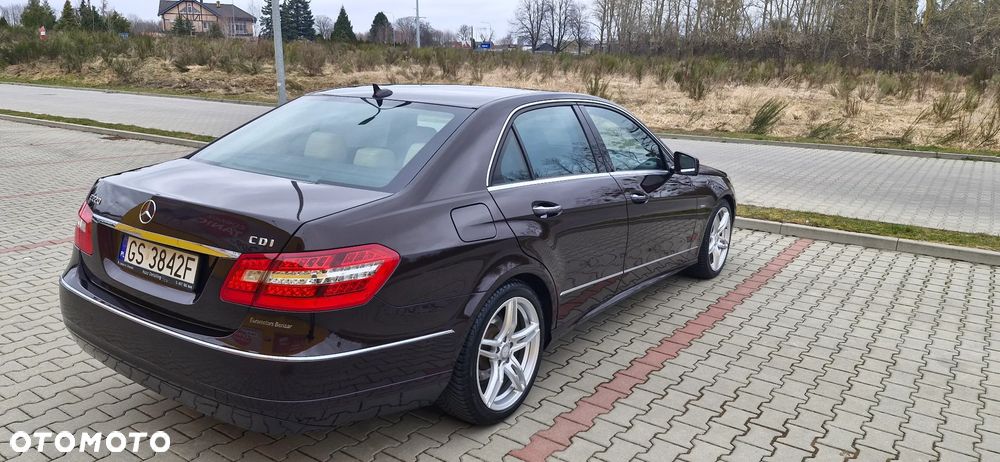 Mercedes-Benz Klasa E 220 CDI Automatik Avantgarde - 8