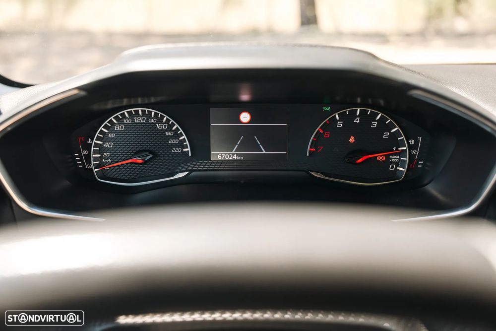 Peugeot 208 1.2 PureTech Active Pack - 25