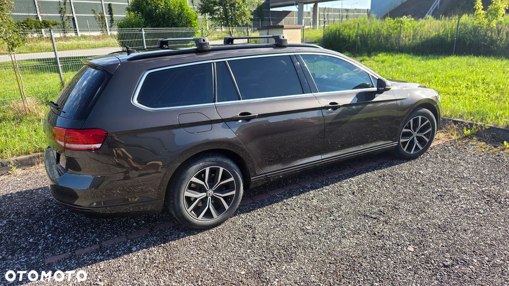 Volkswagen Passat 2.0 TDI BMT Comfortline - 1