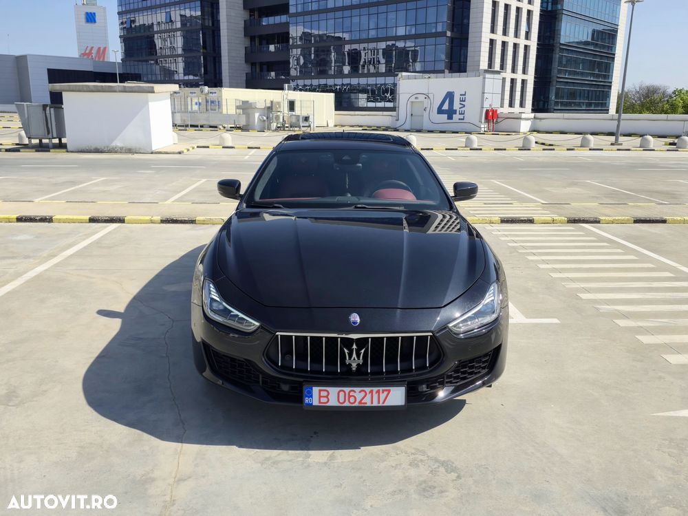 Maserati Ghibli GranLusso - 19