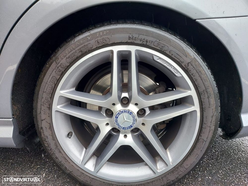 Mercedes-Benz C 220 Station CDI 4Matic 7G-TRONIC Avantgarde - 3