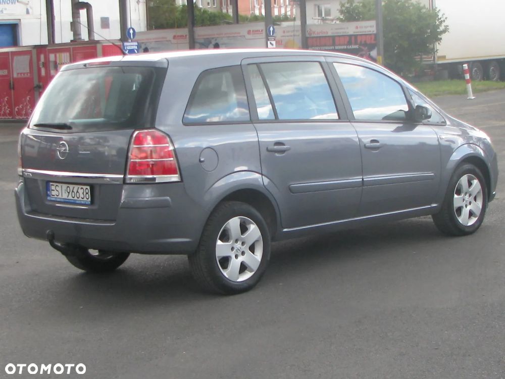 Opel Zafira 1.6 - 5