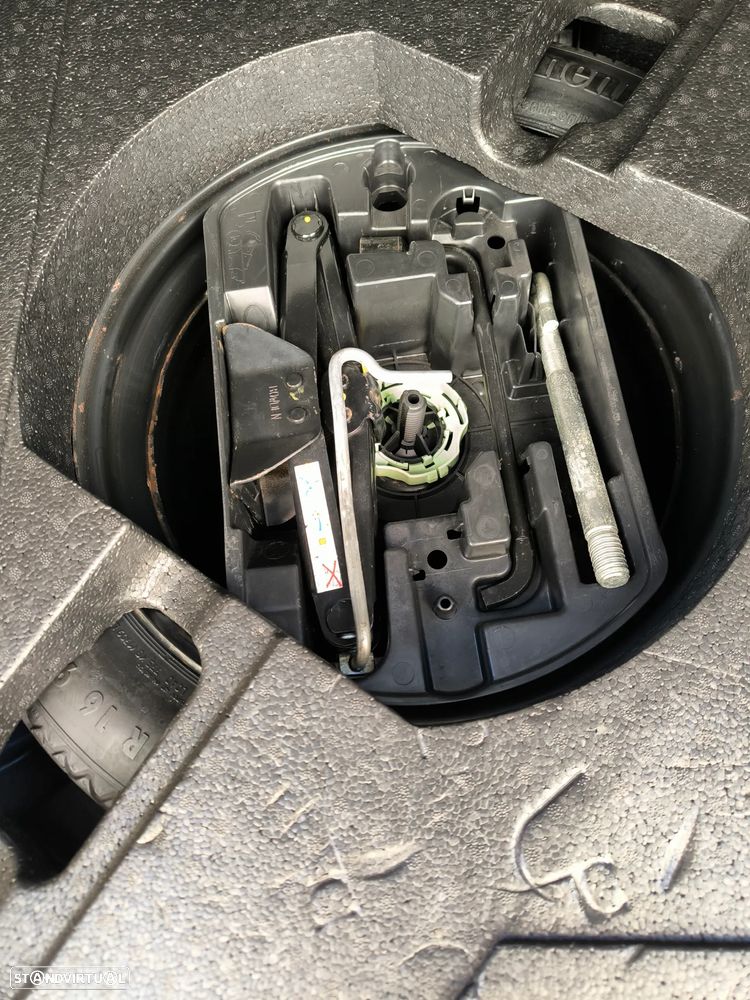 Peugeot 308 SW 1.6 BlueHDi Allure J17 - 10