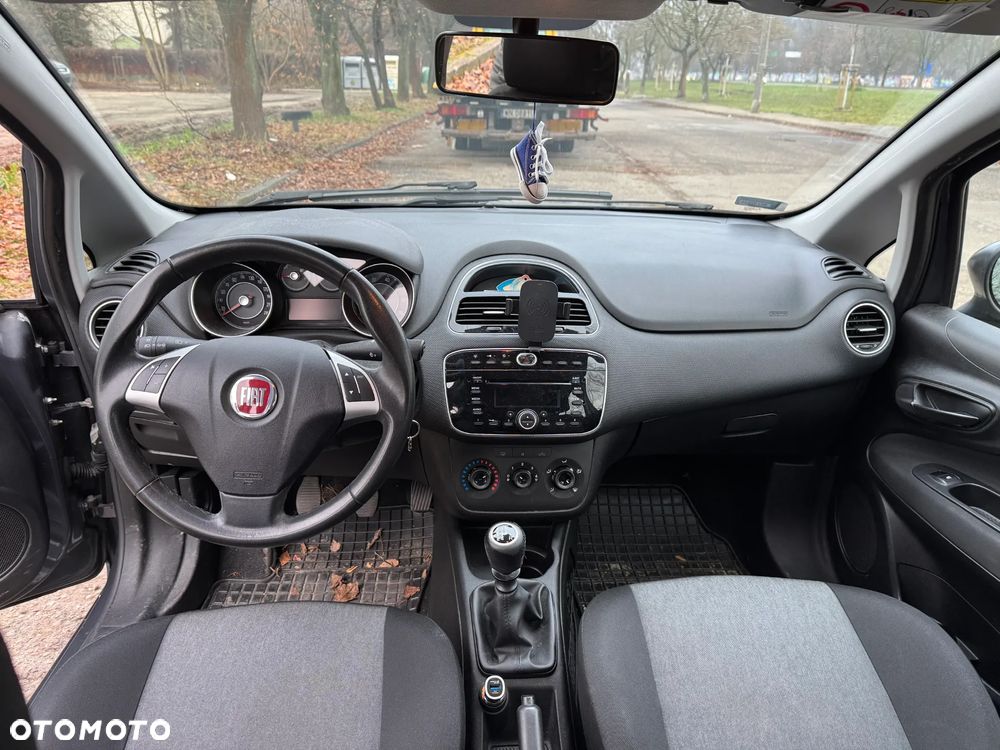 Fiat Punto 1.4 Easy S&S - 11