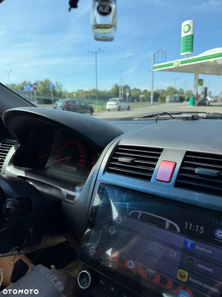Honda Accord 2.0 Sport - 17