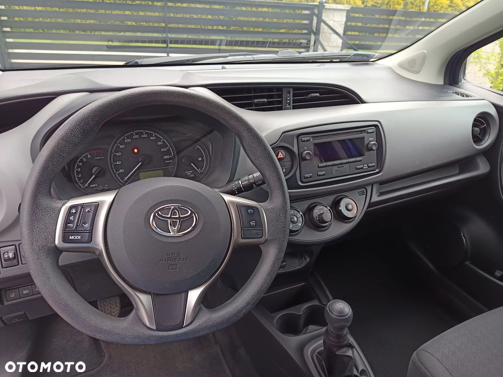 Toyota Yaris 1.0 Active - 8