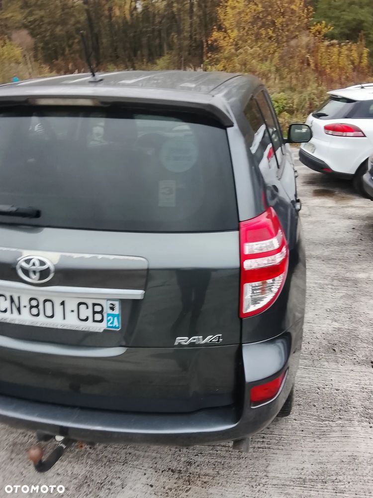 Toyota RAV4 - 15