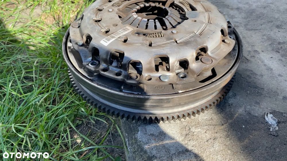 DWUMASA KOŁO DWUMASOWE SPRZĘGŁO BMW F20 F30 F31 2.0D N47D20C - 3