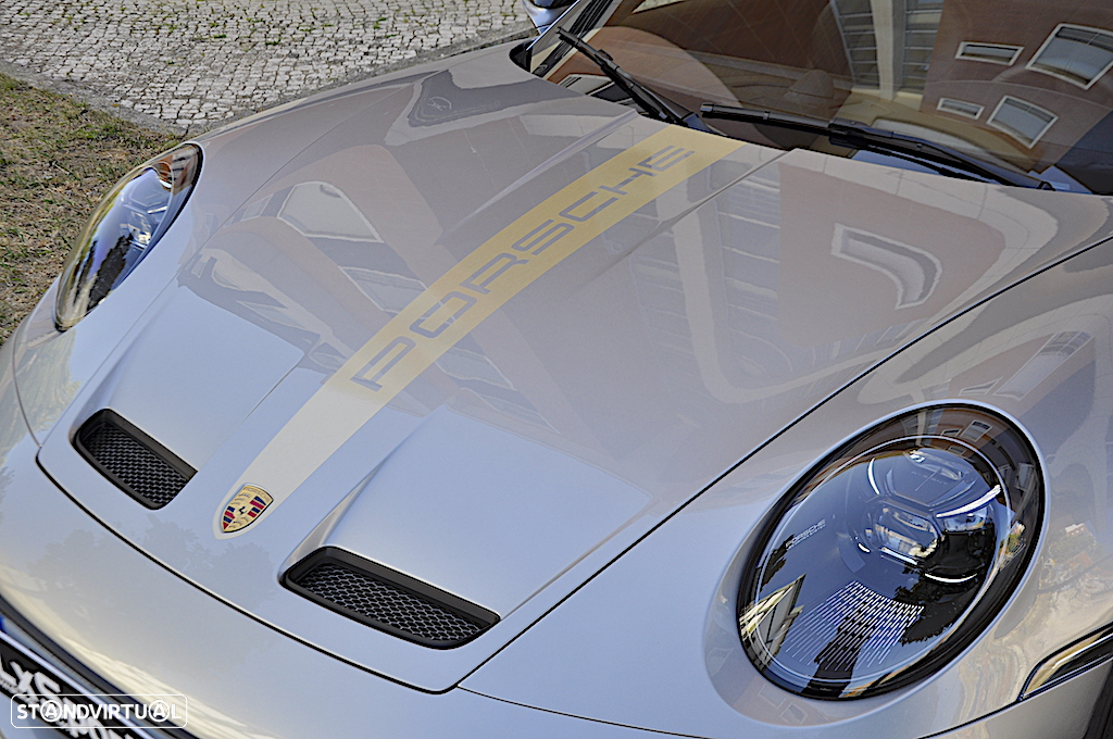 Porsche 911 (992) GT3 Touring Package - 10