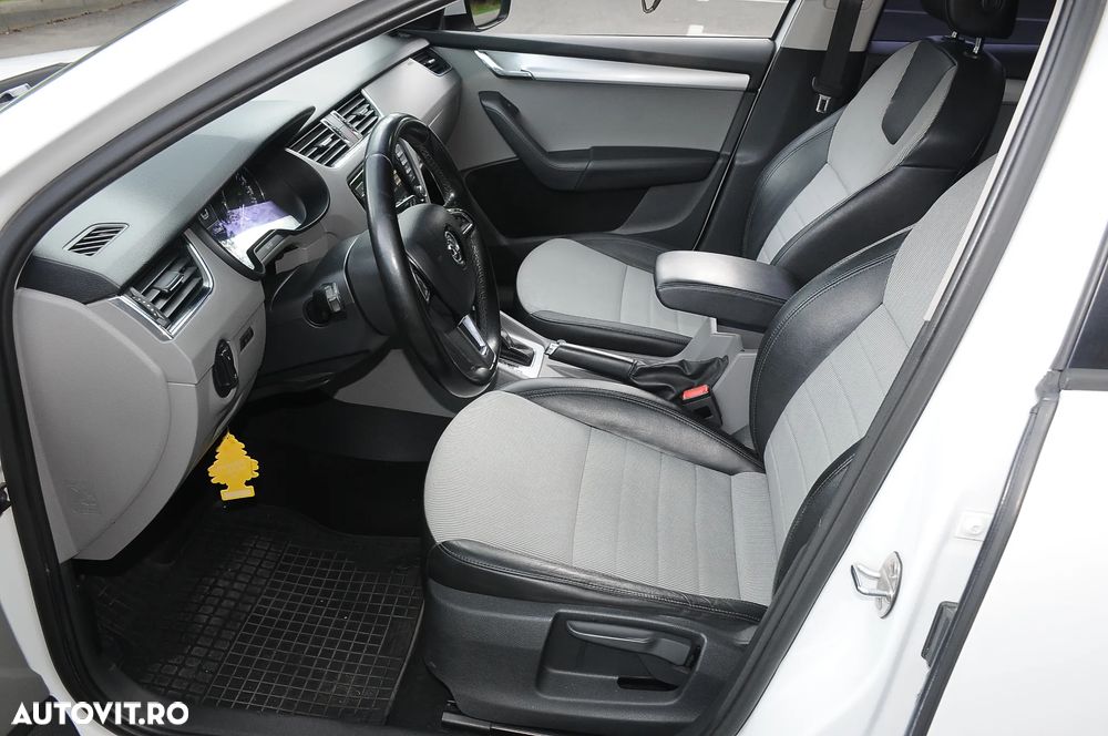 Skoda Octavia 1.6 TDI DSG Style - 5