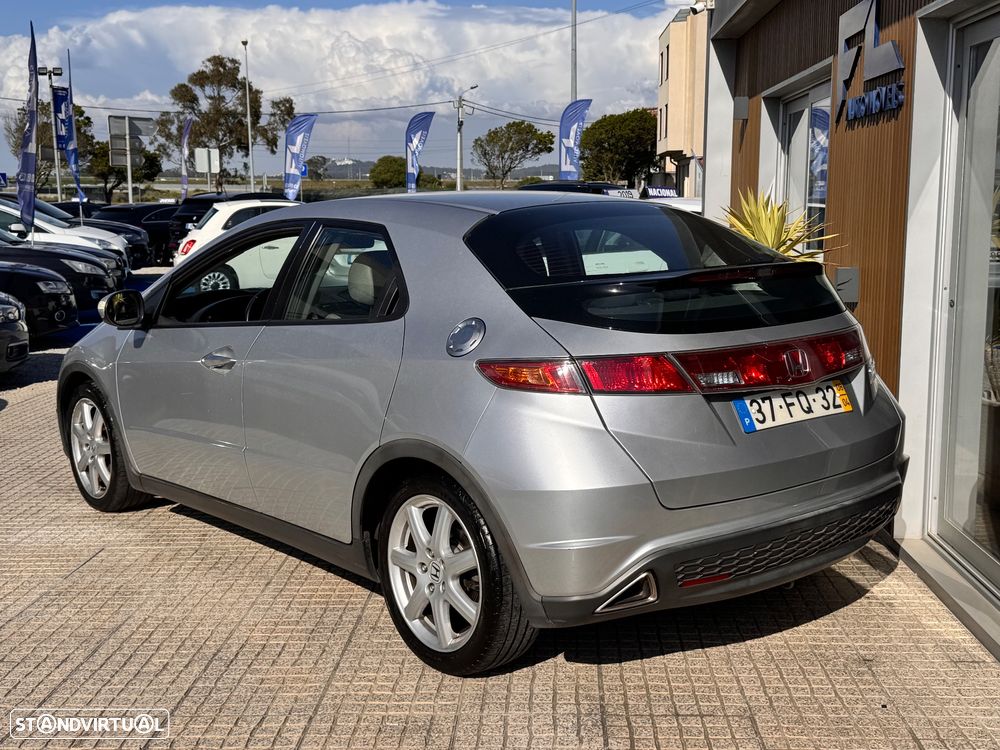 Honda Civic 1.8 Sport - 4