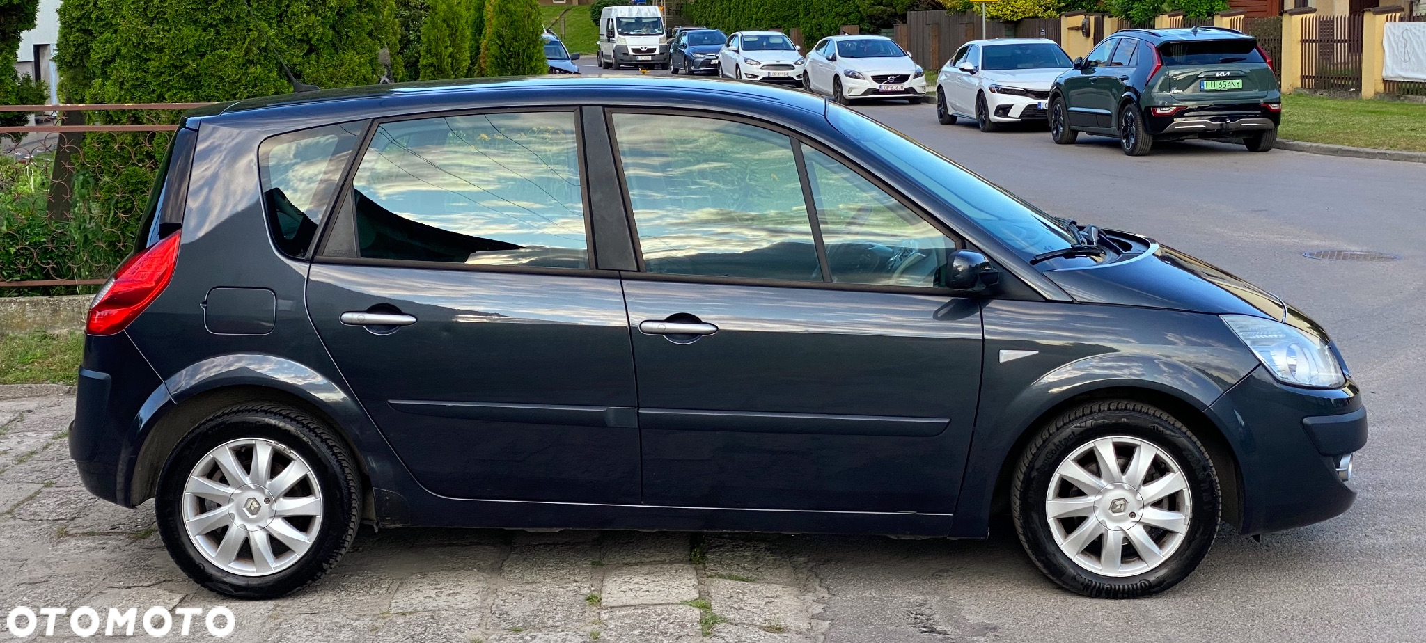 Renault Scenic 1.6 16V Dynamique - 4