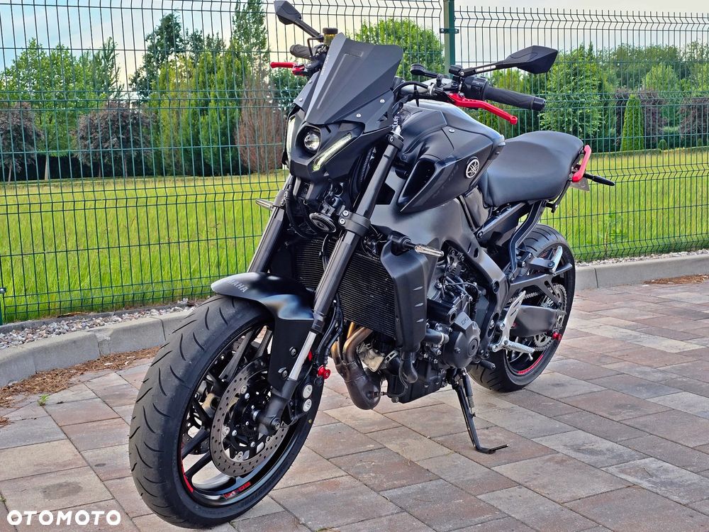 Yamaha MT - 11