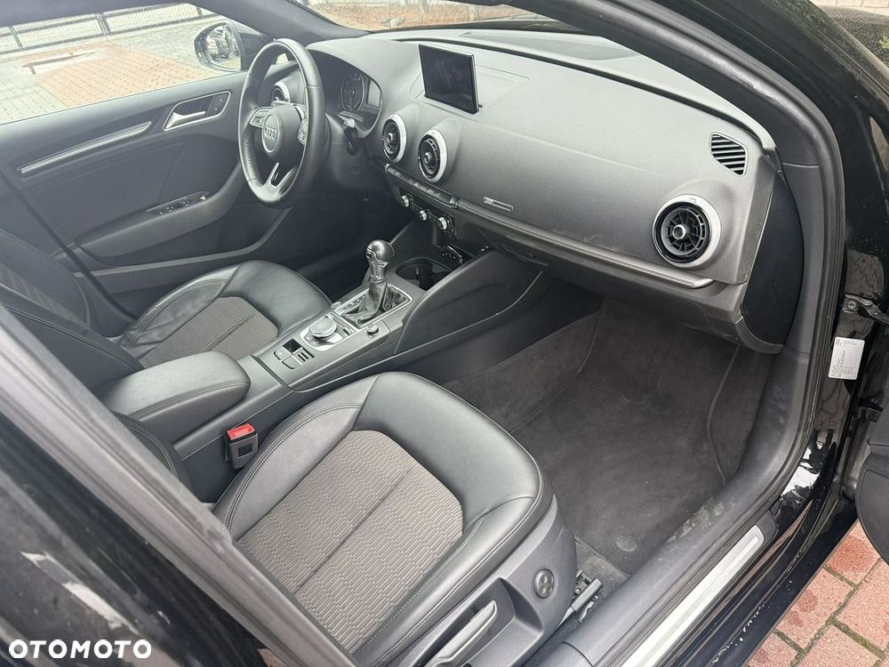 Audi A3 Sportback - 9