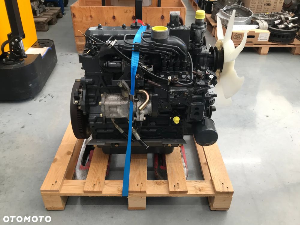 SILNIK kubota V2203 14000netto - 8
