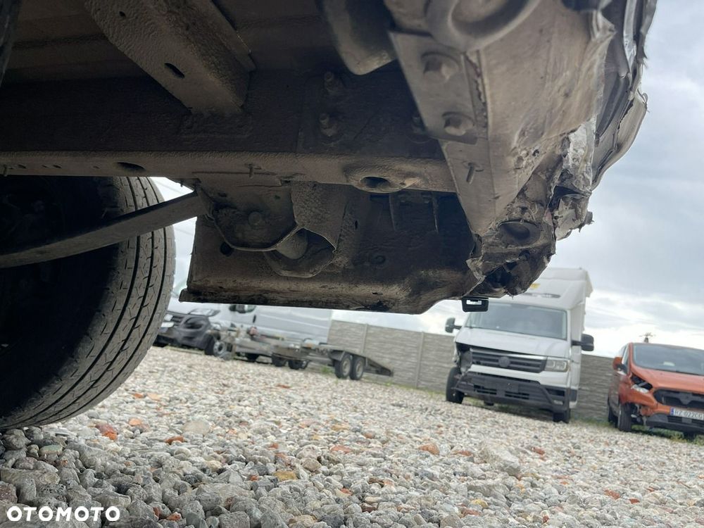 Volkswagen Crafter - 6