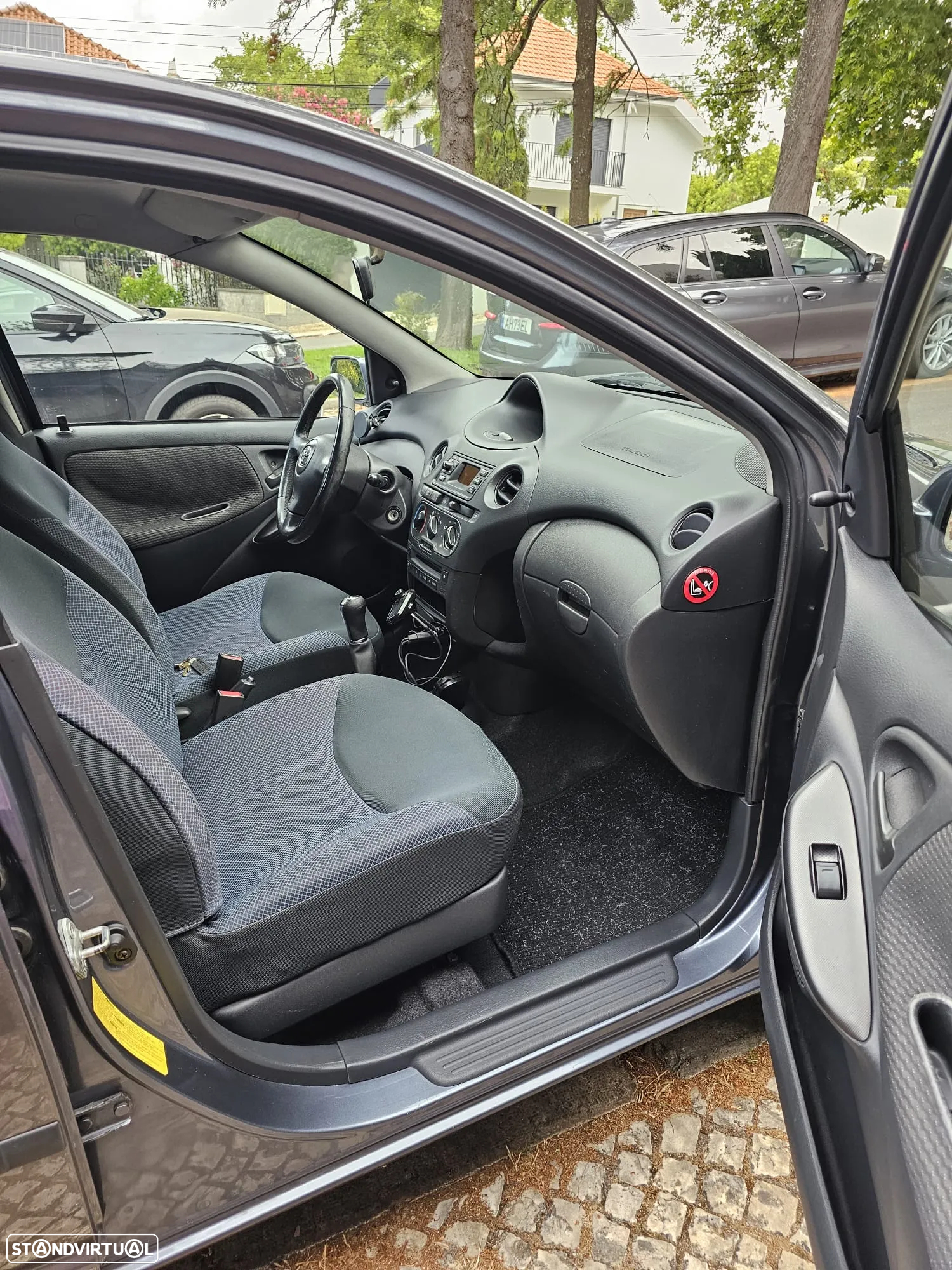Toyota Yaris 1.0 Final Edition - 16