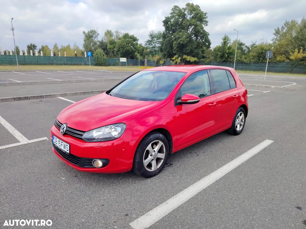 Volkswagen Golf - 1