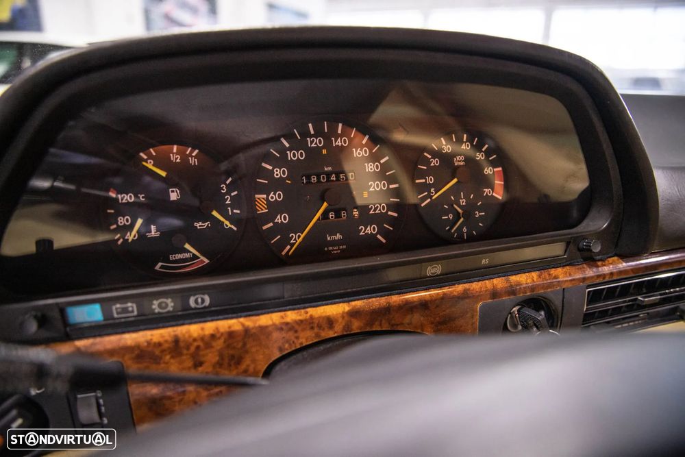 Mercedes-Benz W126 (1979-1992) - 20