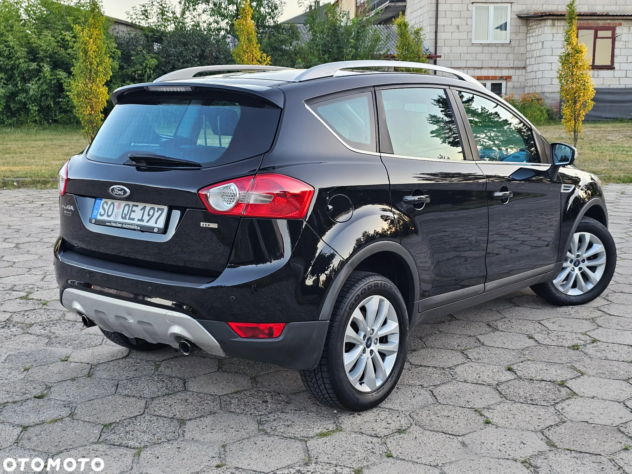 Ford Kuga 2.0 TDCi 2x4 Trend - 3