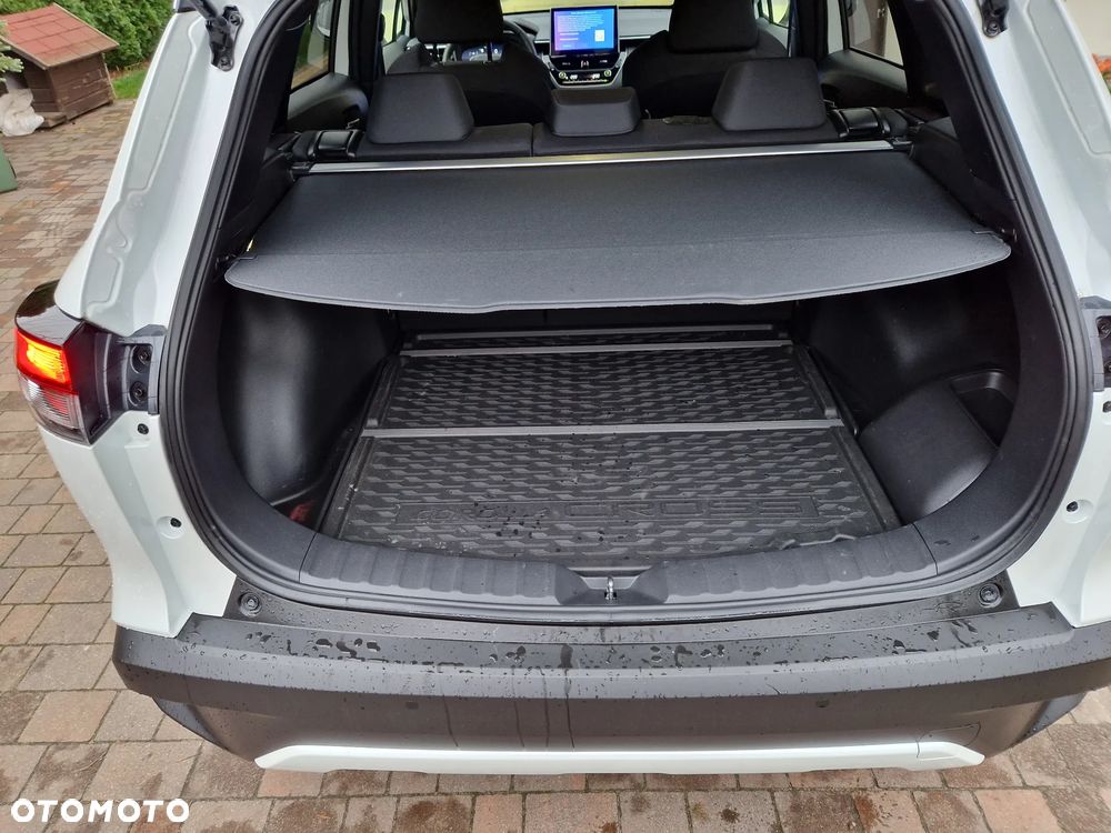 Toyota Corolla Cross 2.0 Hybrid Style AWD - 22