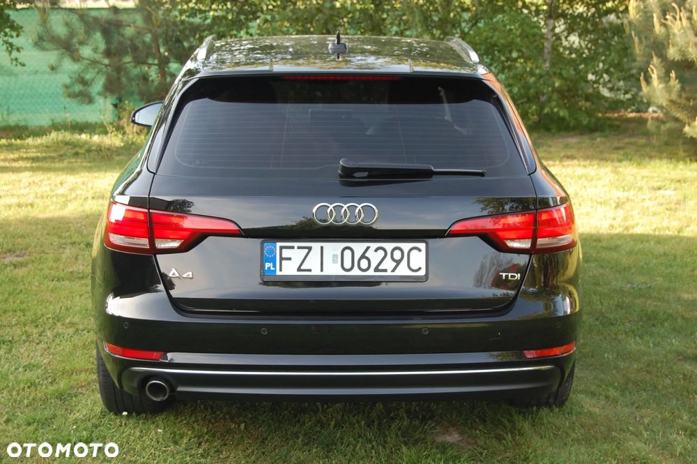 Audi A4 Avant - 4