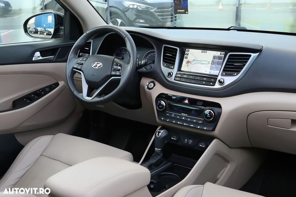 Hyundai Tucson 2.0 CRDI 4WD 6AT Luxury Pack+ - 19