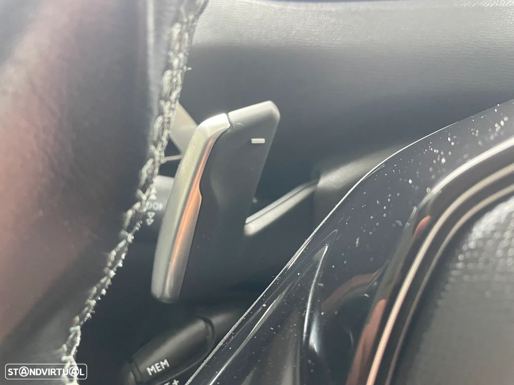 Peugeot 5008 1.6 BlueHDi Crossway EAT6 - 26