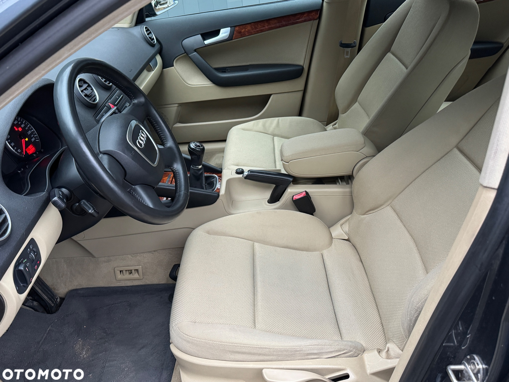 Audi A3 1.6 FSI Ambition - 10