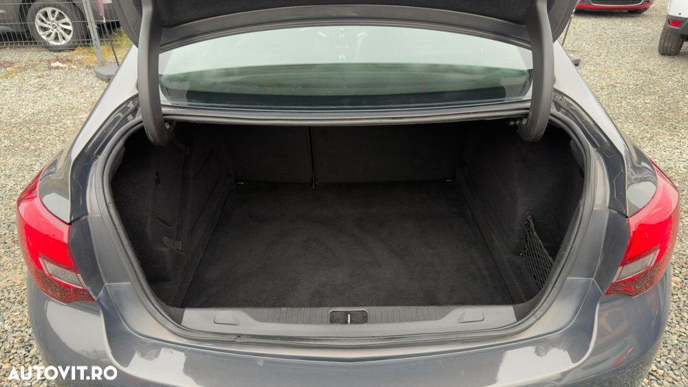 Opel Astra 1.6 D (CDTI DPF ecoFLEX) Start/Stop Edition - 12