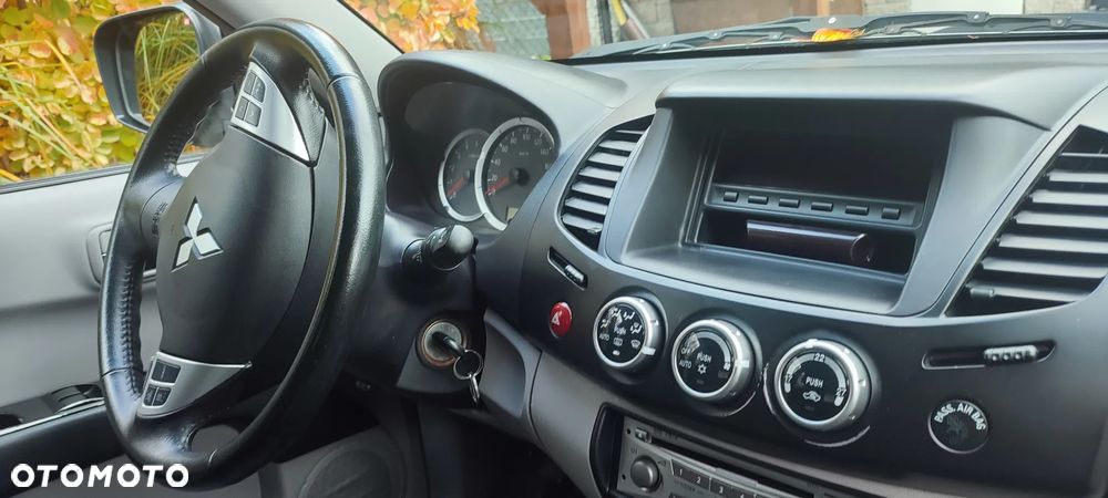 Mitsubishi L200 2.5 DID DC Intense + HP - 4