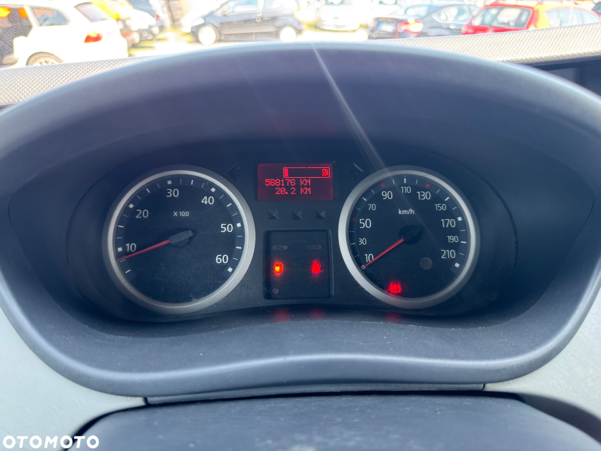 Renault Trafic - 25