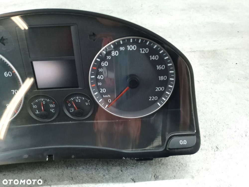 LICZNIK VW GOLF V 1K0920851F 1.4 16V - 2