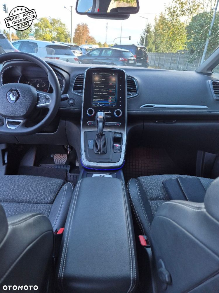 Renault Grand Scenic - 28