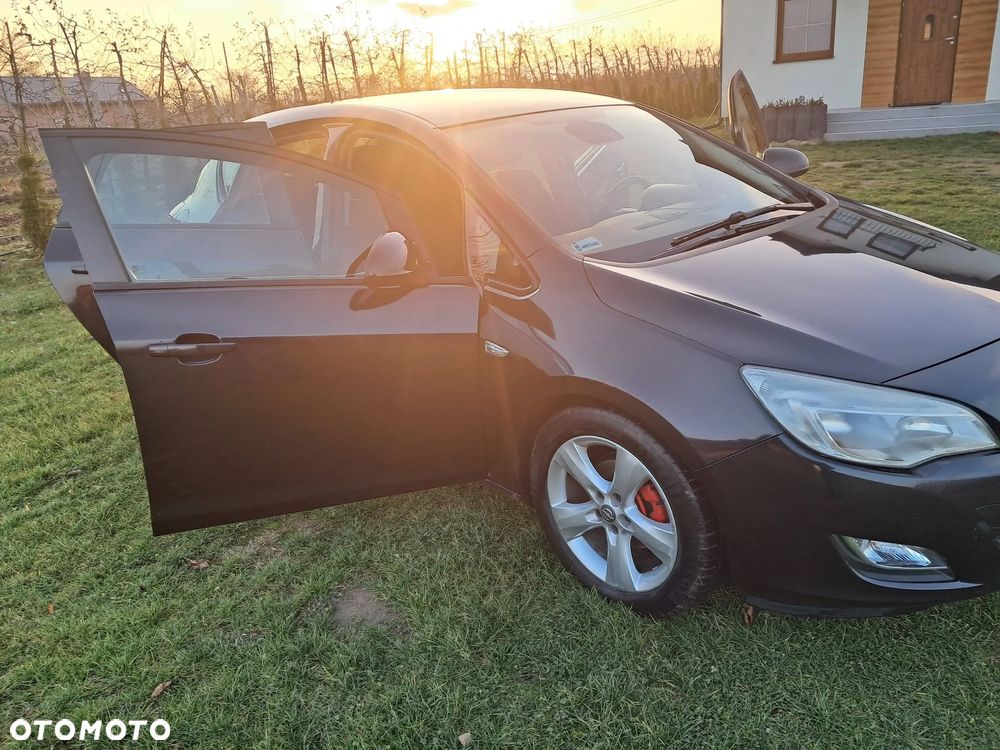 Opel Astra 1.3 CDTI Enjoy ecoFLEX - 2