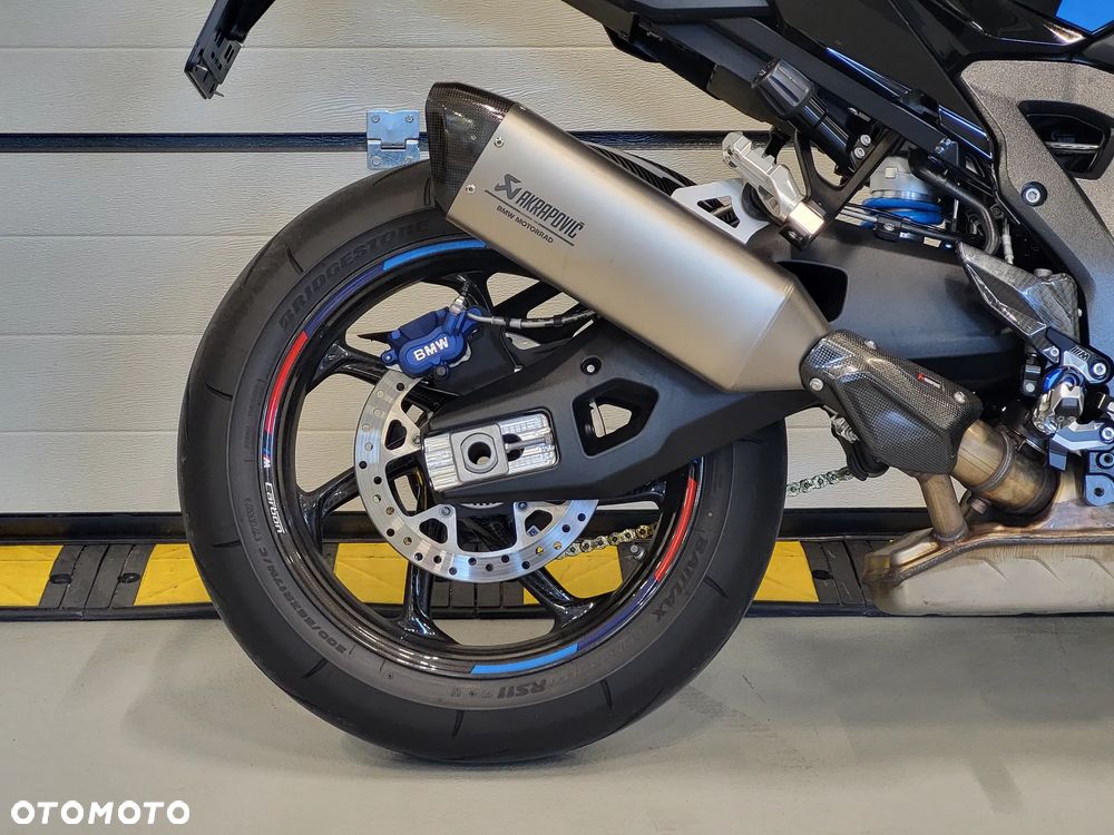BMW XR - 10