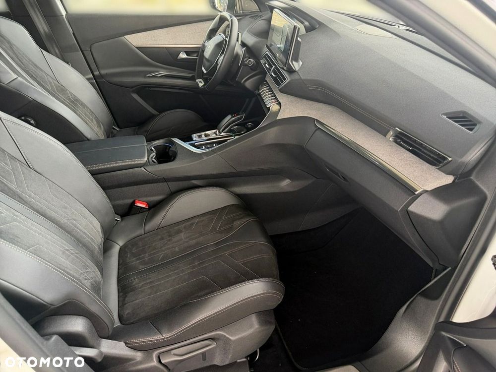 Peugeot 3008 - 22