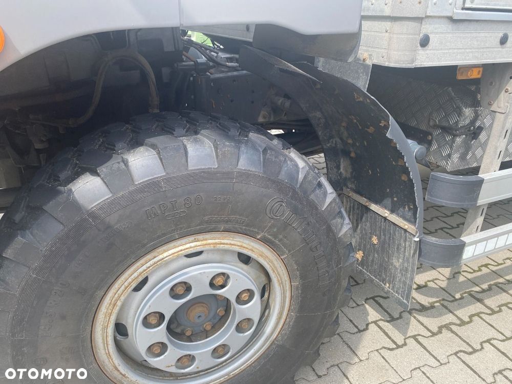 Versalift Atego 1226 Af 4X4 + Pojízdná Dílna - 33