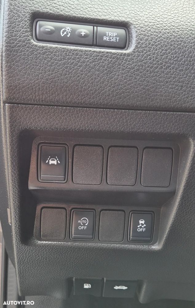 Nissan Qashqai 1.5 DCI Start/Stop Tekna - 26